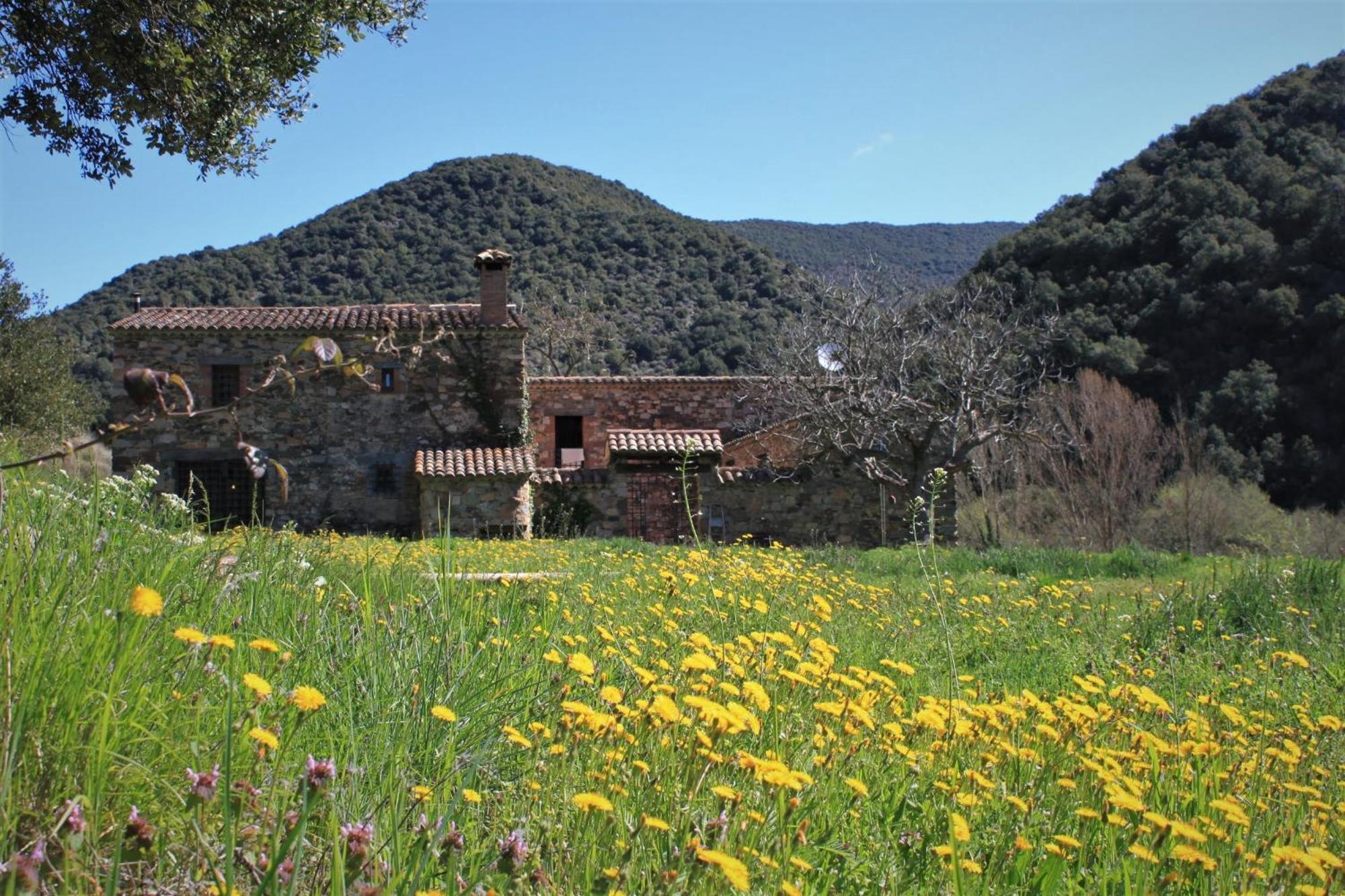 Albergue Casanova de Sant Miquel Aiguafreda Extérieur photo
